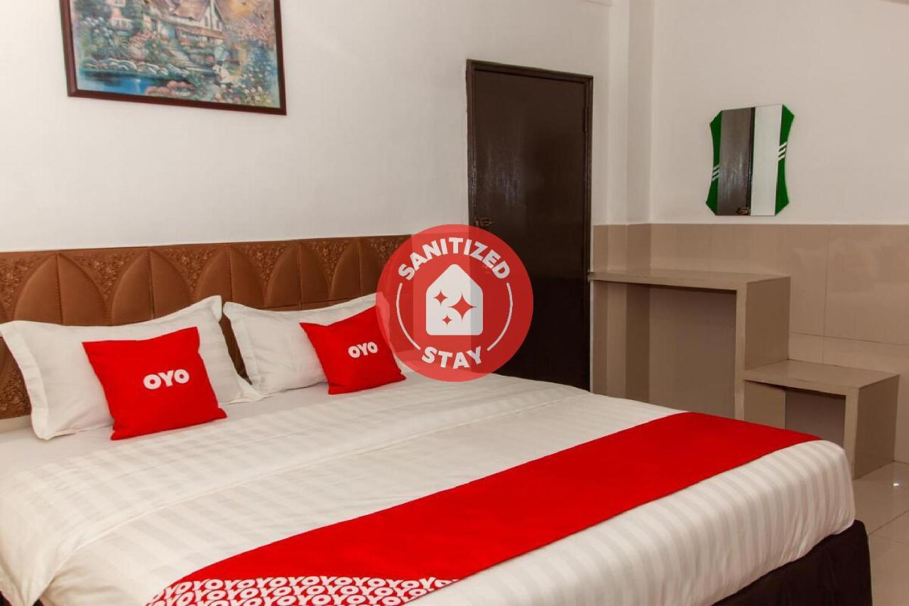 OYO 89851 Leila Hotel SDK Extérieur photo