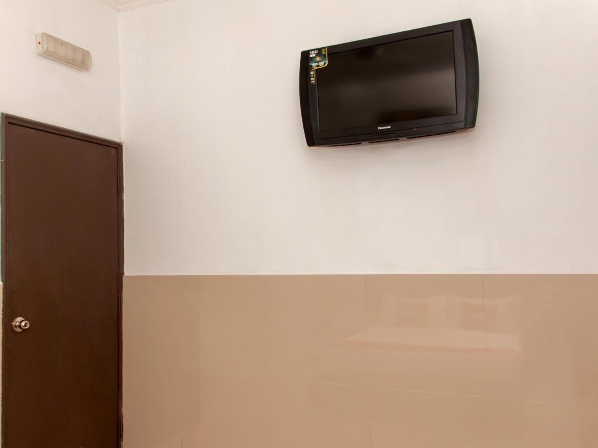 OYO 89851 Leila Hotel SDK Extérieur photo